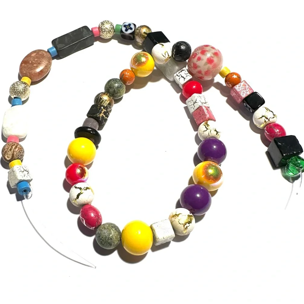16” Strand of Colorful, High-End Beads - Picture 8 of 8